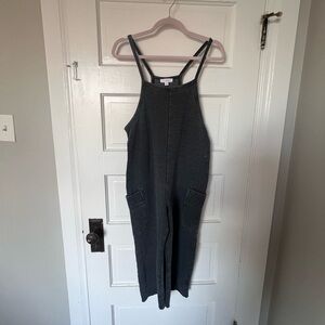 Colsie Women’s Mid length Romper in Charcoal Size XS